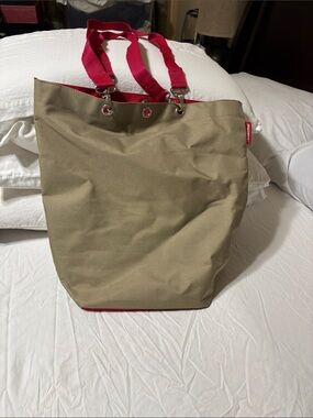reisenthel Beige Tote Bag - Stylish Everyday Carry- water proof tote with zipper